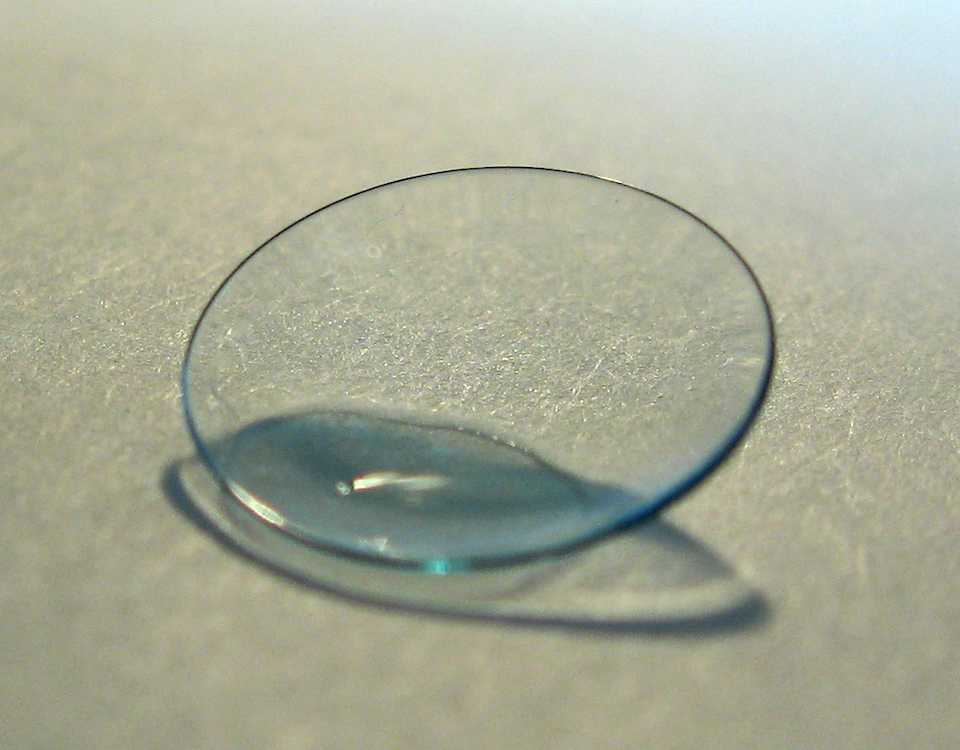 Is It Safe To Wear Contact Lenses Everyday?